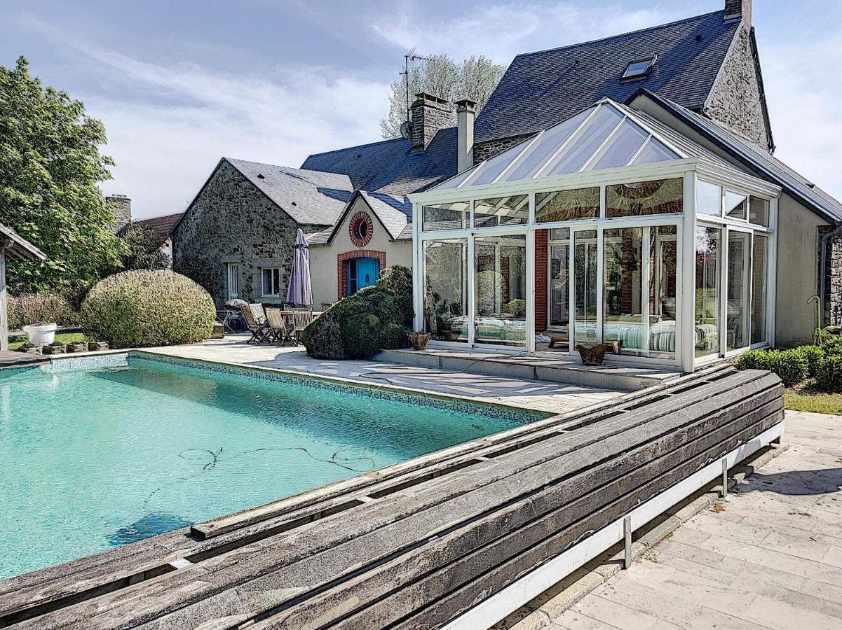 Gite De Charme "La Maison Saint-Leonard" Avec Piscine, Spa, Vue Sur Le Mont Saint-Michel Vains Exterior photo
