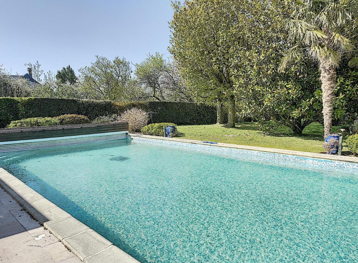Gite De Charme "La Maison Saint-Leonard" Avec Piscine, Spa, Vue Sur Le Mont Saint-Michel Vains Exterior photo
